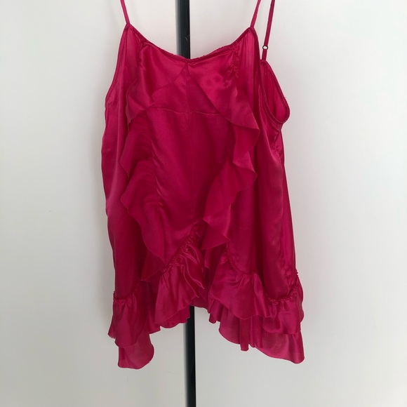 ❤️ Banana Republic Heritage collection silk satin party top with ruffles. - Picture 7 of 7
